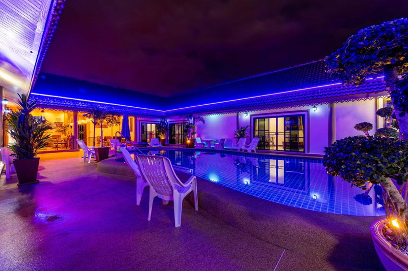 Siam Court Hotel and Resort, Bang Sare, Thailand