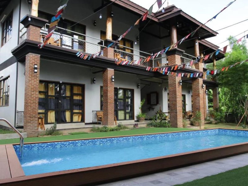 Above the Sea Guesthouse, Mae Sariang, Thailand