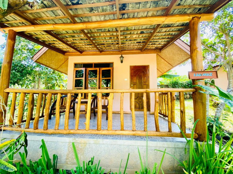 At Home Chiang Dao, Pooch Lovers, Ban Tham, Thailand