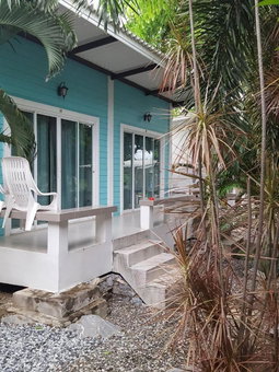 Charlie's Bungalows, Ko Si Chang, Tailandia
