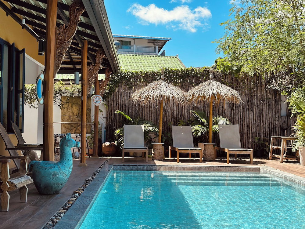 The Luna Hostel, ประเทศไทย
