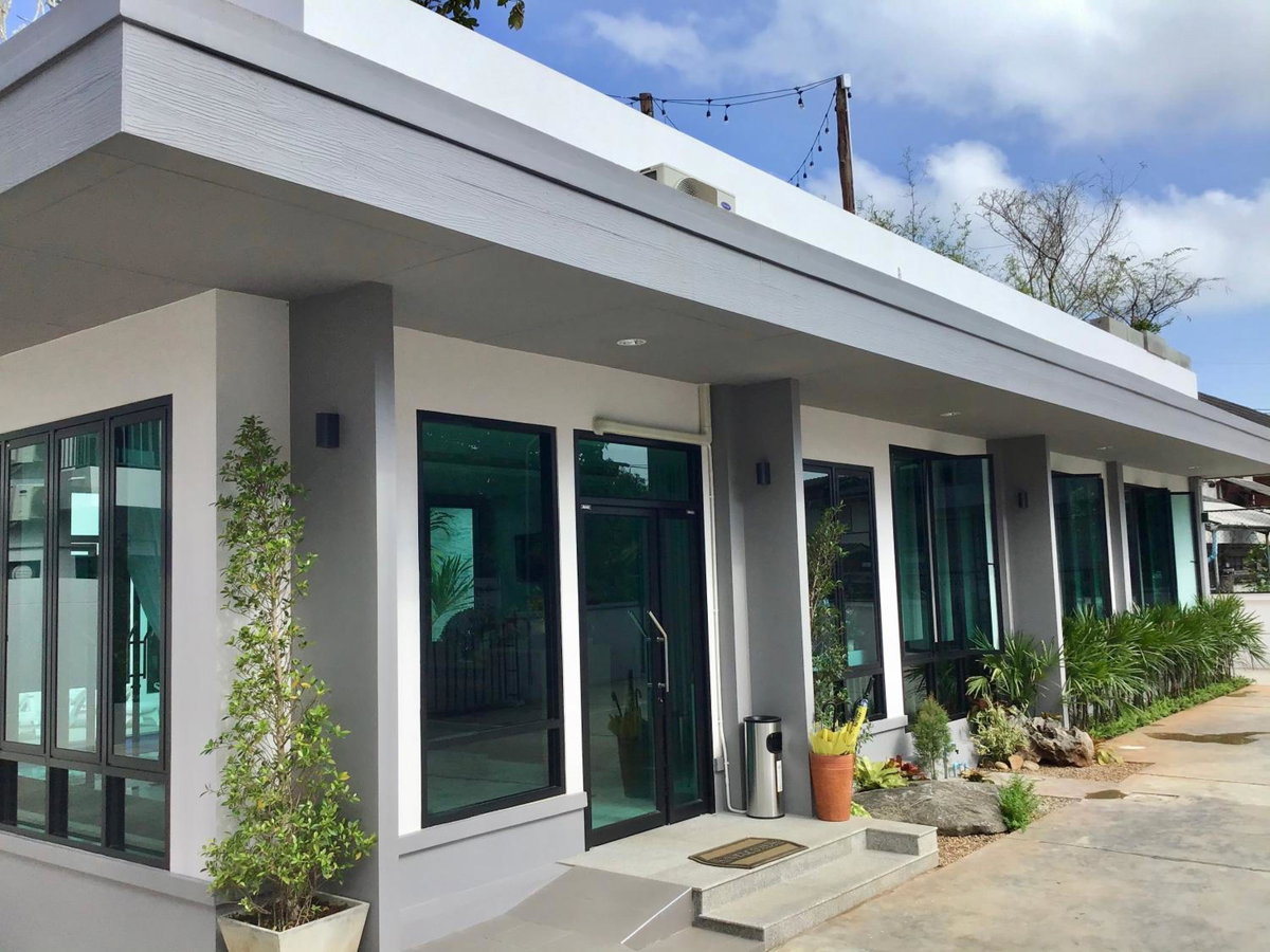 Hotel · Top Residence, Suratthani