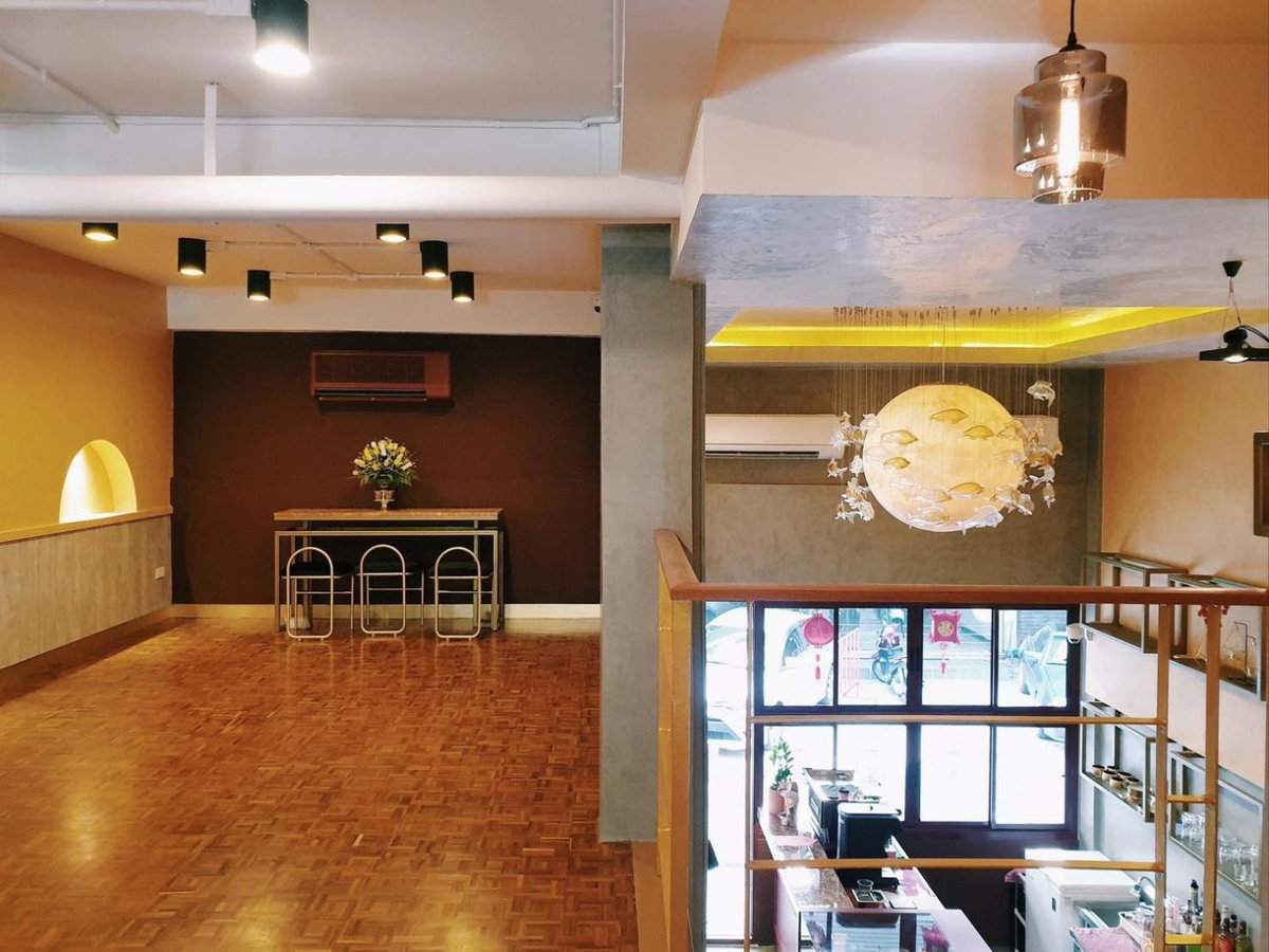Golden House BTS Chidlom Bangkok, ประเทศไทย