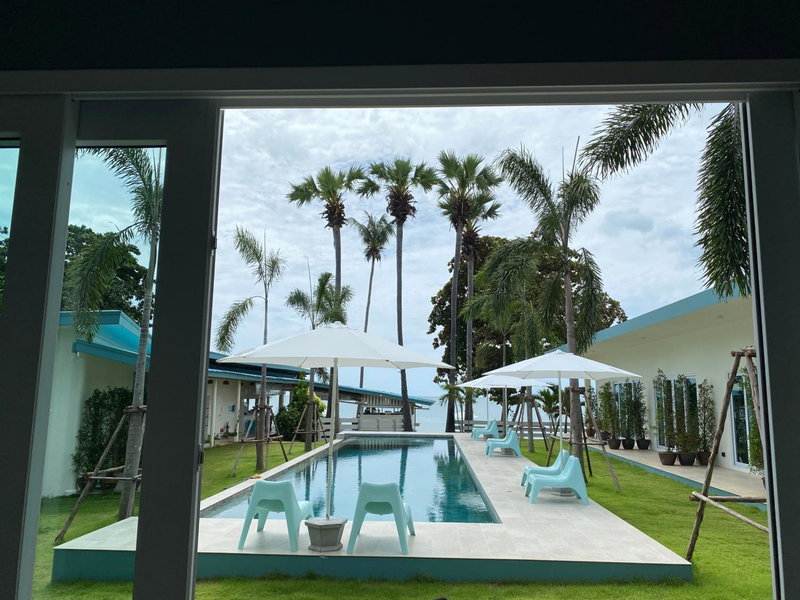 Le Petit Saint Tropez Beach Resort Khanom, Khanom, Thailand