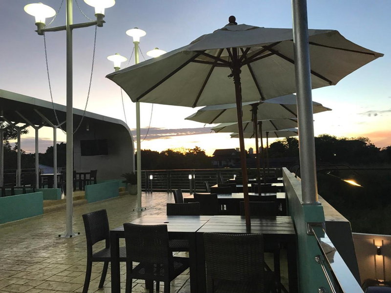 Anna-Nava Pakkret Hotel, Nonthaburi, Tailandia