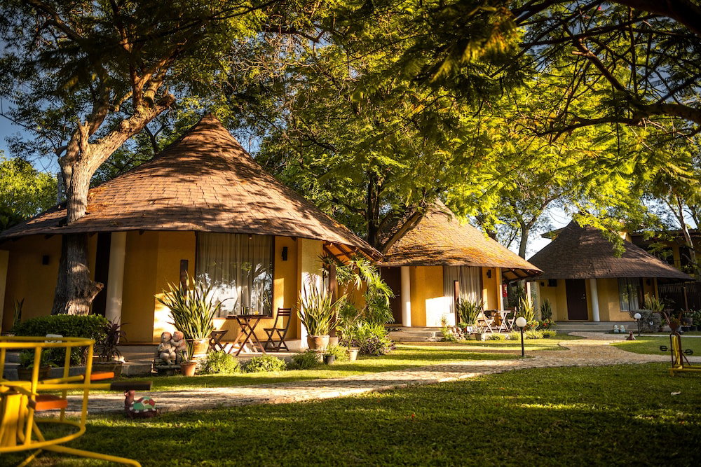 Hotel · Warasin Resort, Sattahip