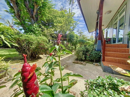Sunanta Bungalow, Ko Lanta, Thaïlande