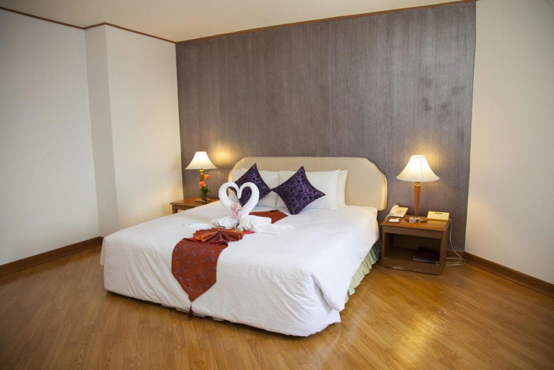 Thumrin Thana Hotel, Trang, Tailandia