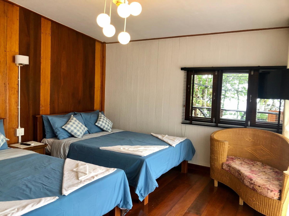 Baan Chan Lay Koh Chang, ประเทศไทย
