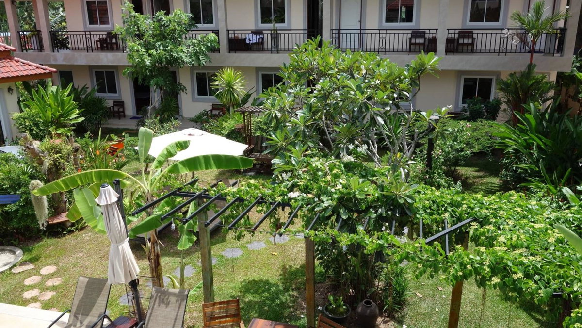 Baan Sooksiri Bangsaray, Thailand