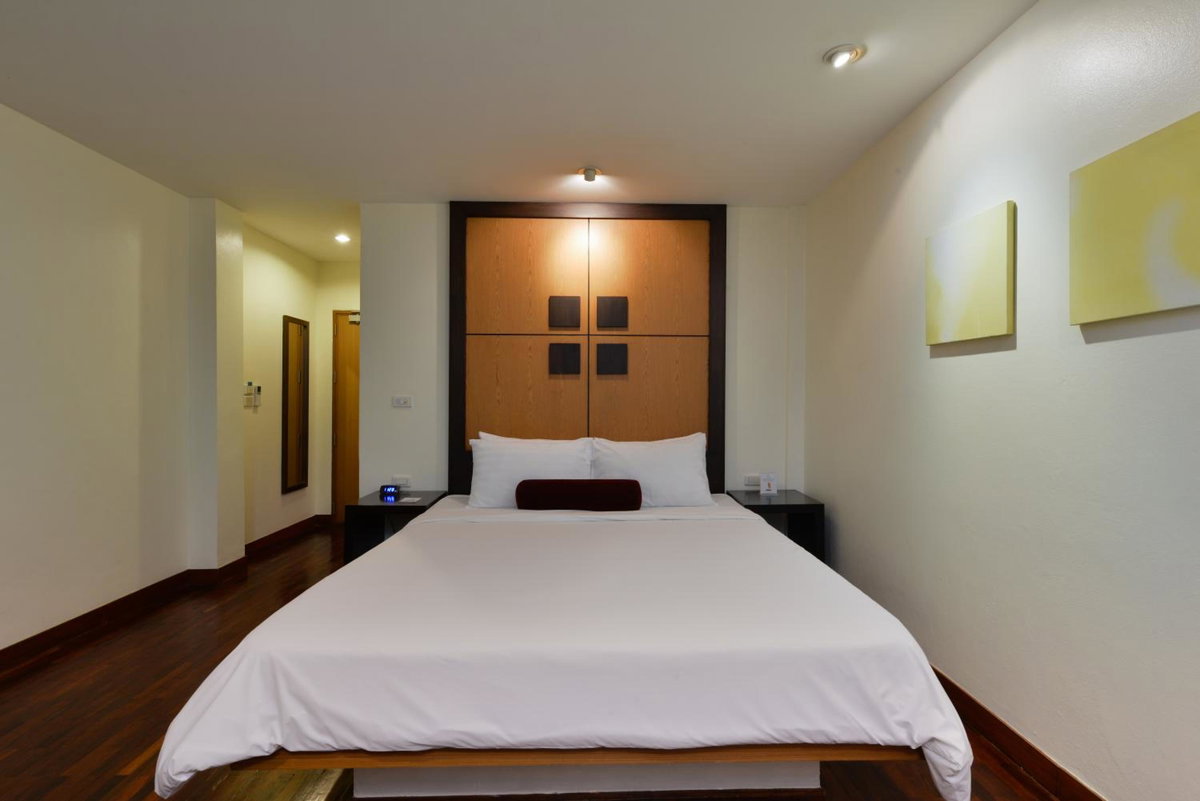 โรงแรม · iCheck inn Sukhumvit 19, Bangkok