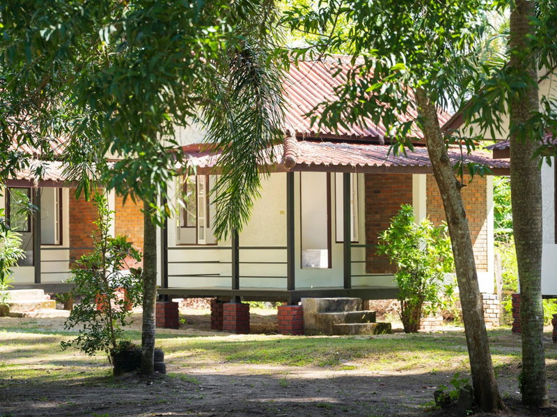 Sand Beach Bungalow, Klong Muang Beach, Thailand