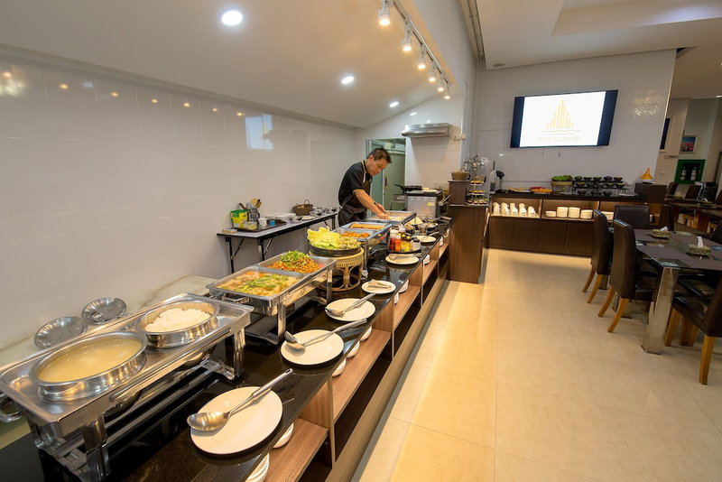 Phuglong Hotel, Phayao, Thailand