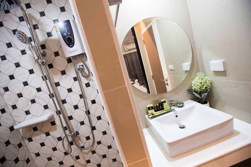 Villa Baron Hotel, Pak Kret, Tailandia