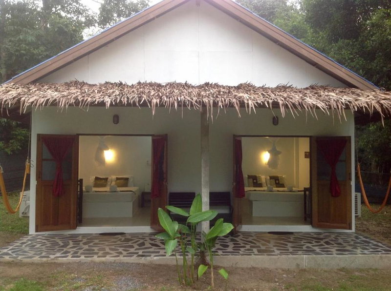 Papillon Bungalows, Ko Lanta, Thailand