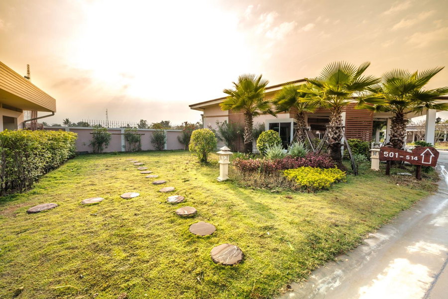Martina Hotel Surin, Surin, Thailand