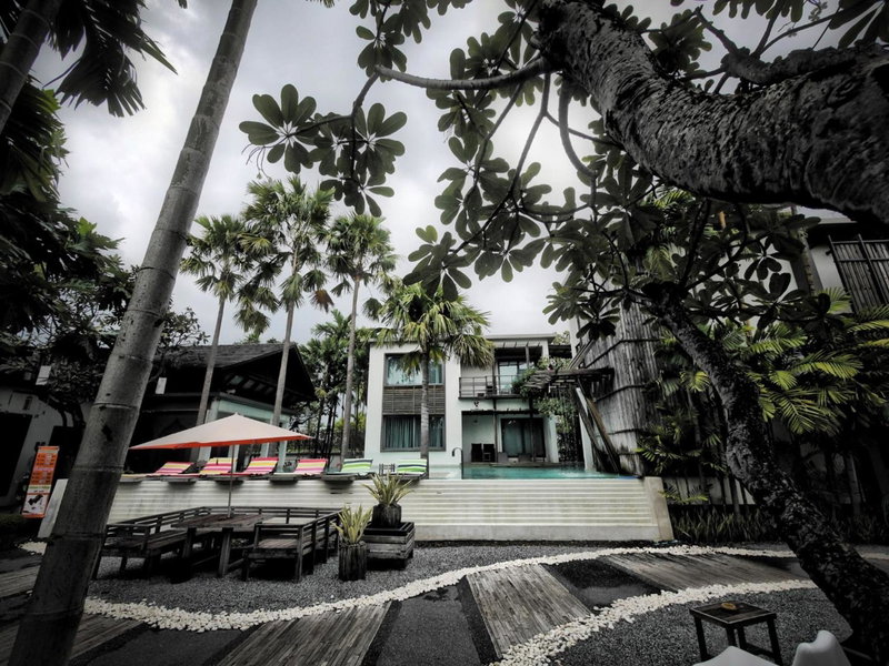 Paragon Inn, Lat Krabang, Tailandia