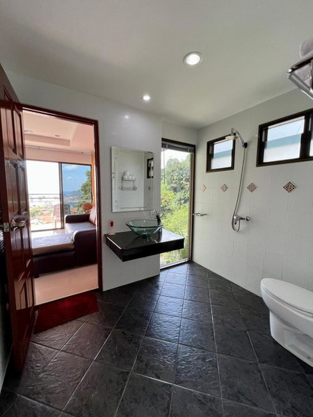 Mountain Seaview Luxury Apartments, Kata Beach, ประเทศไทย