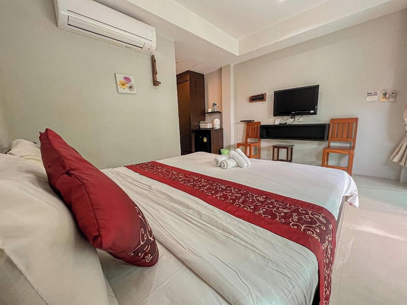 Naiyang Boutique Resort, Sa Khu, Thailand