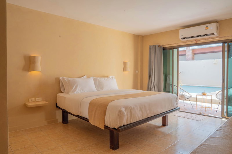 Casa Solana, Patong, Tailandia