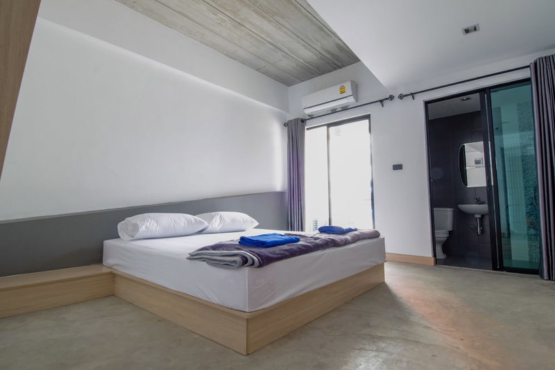 Bedroom at Suvarnabhumi Airport, Bang Sao Thong, Таиланд