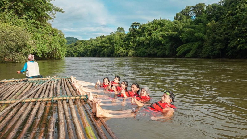 BaanRai KhunYa บ้านไร่คุณย่า, Sai Yok, Thailand