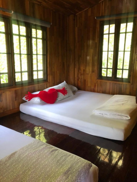 BaanRai KhunYa บ้านไร่คุณย่า, Sai Yok, Thailand