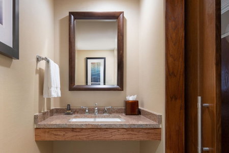 The Lincoln Marriott Cornhusker Hotel, Lincoln, United States