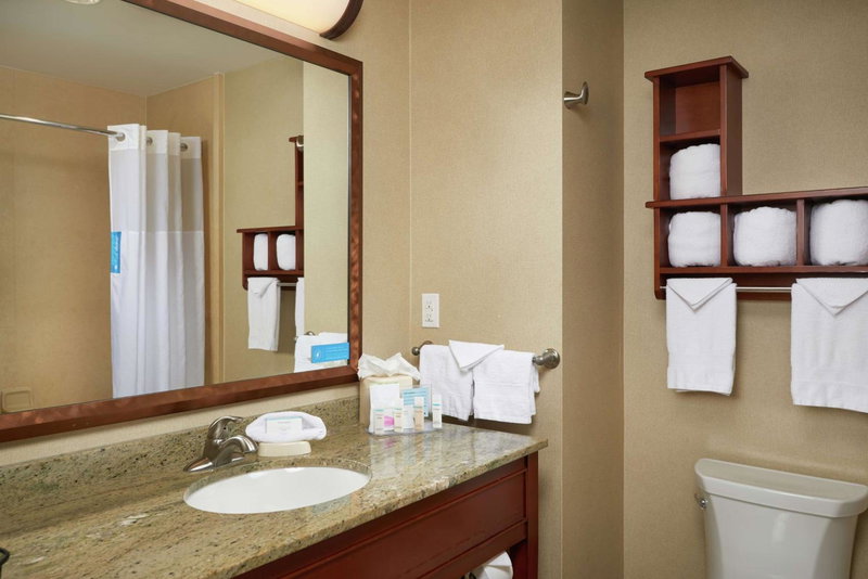 Hampton Inn and Suites Salem, Salem, United States
