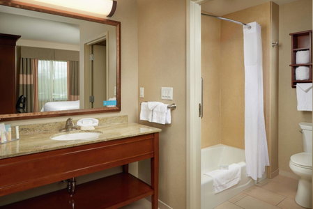 Hampton Inn and Suites Salem, Salem, United States
