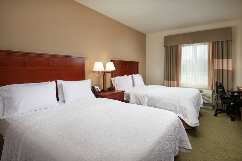Hampton Inn and Suites Salem, Salem, United States