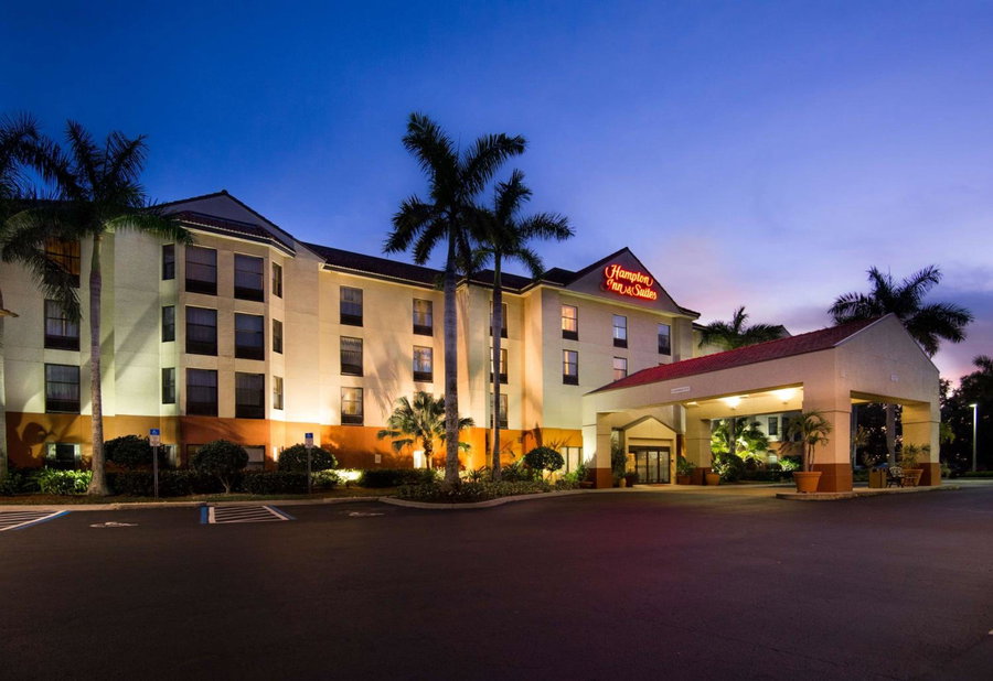 Hampton Inn & Suites Fort Myers Beach/Sanibel Gateway, Fort Myers Beach, United States