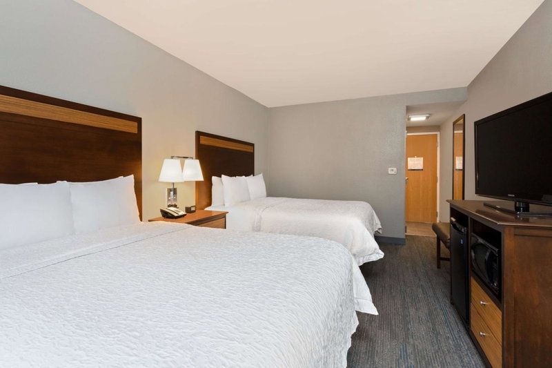 Hampton Inn & Suites Fort Myers Beach/Sanibel Gateway, Fort Myers Beach, United States