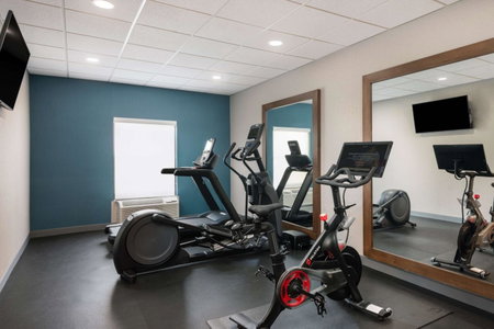 Hampton Inn & Suites Fort Myers Beach/Sanibel Gateway, Fort Myers Beach, United States