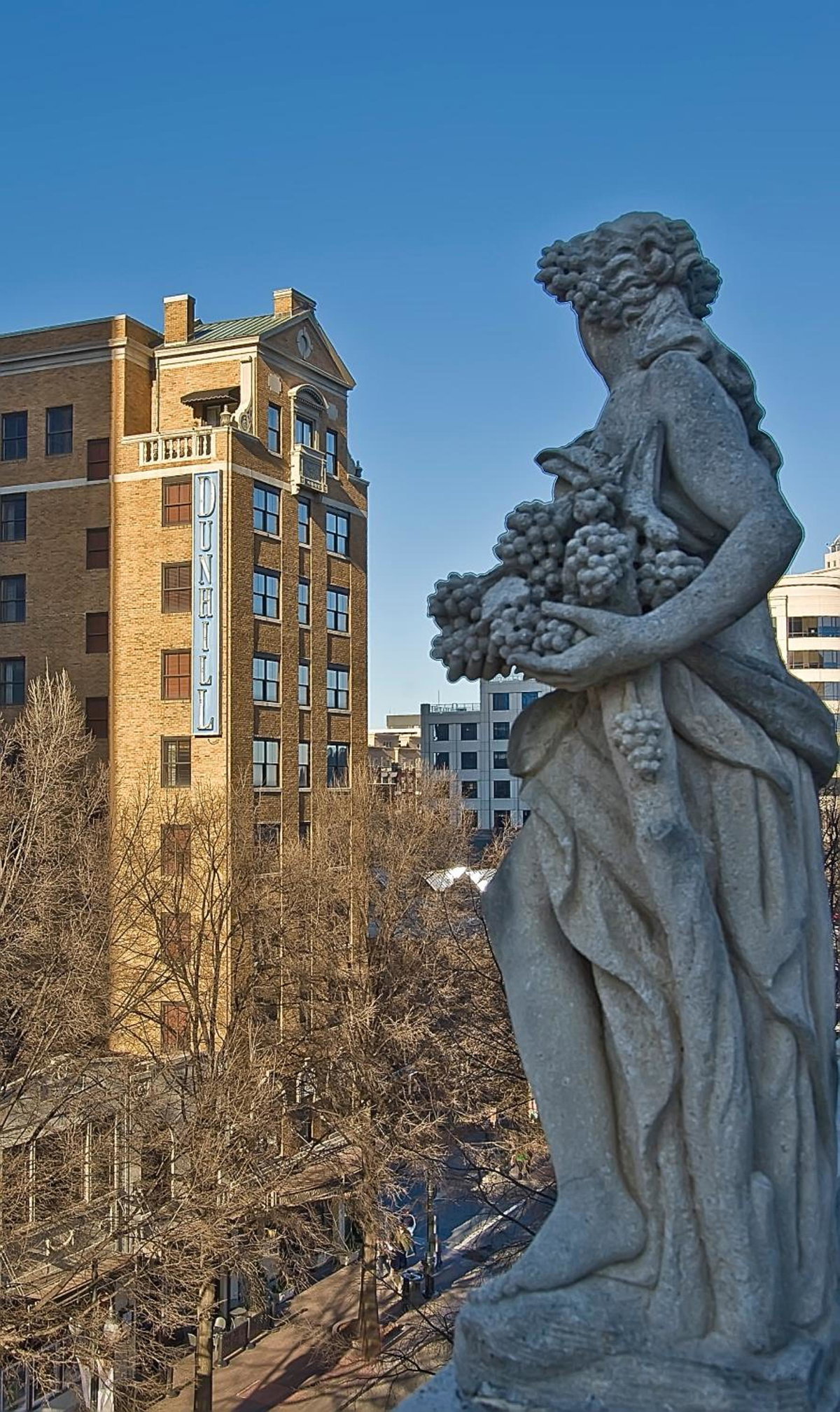 Dunhill Hotel, United States