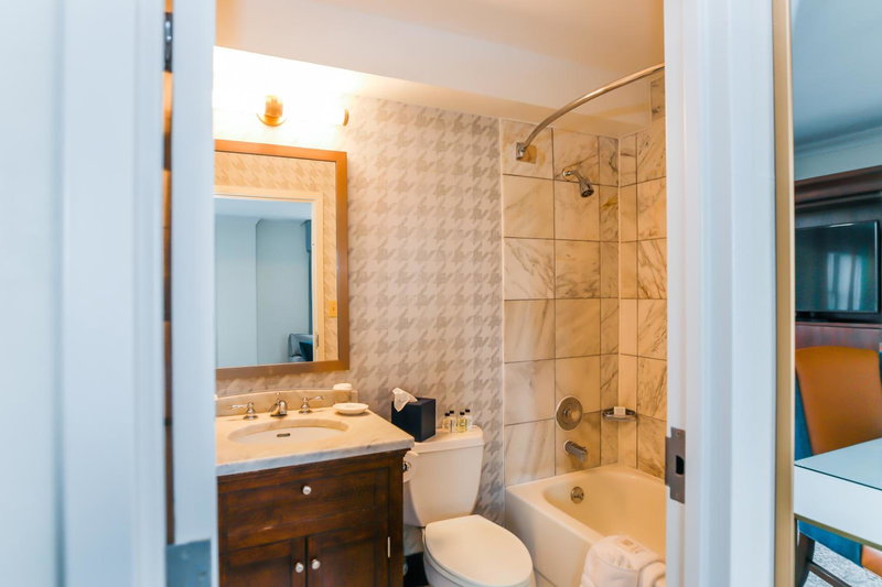 Dunhill Hotel, Charlotte, United States