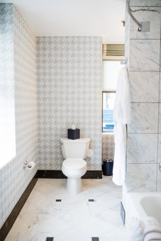 Dunhill Hotel, Charlotte, United States