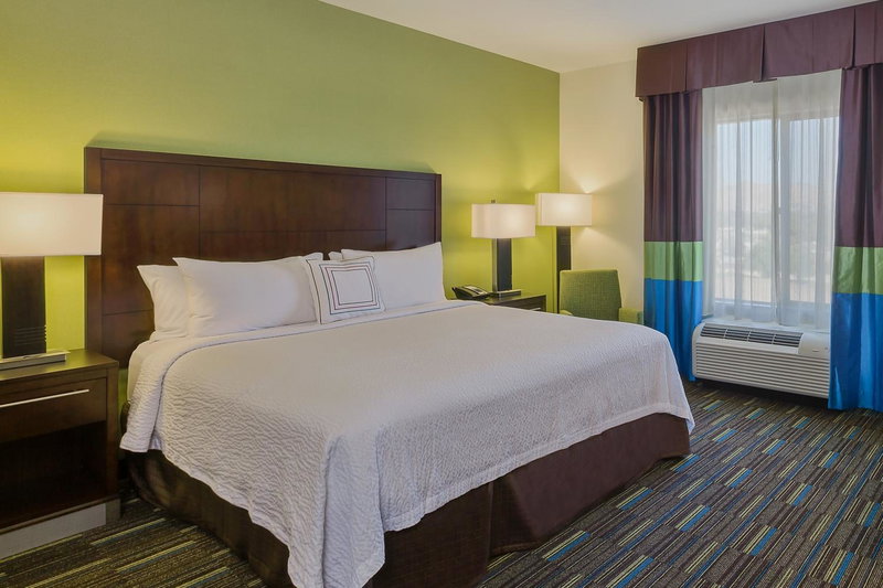 Fairfield Inn & Suites Riverside Corona/Norco, Norco, United States
