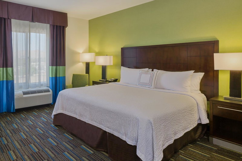 Fairfield Inn & Suites Riverside Corona/Norco, Norco, United States