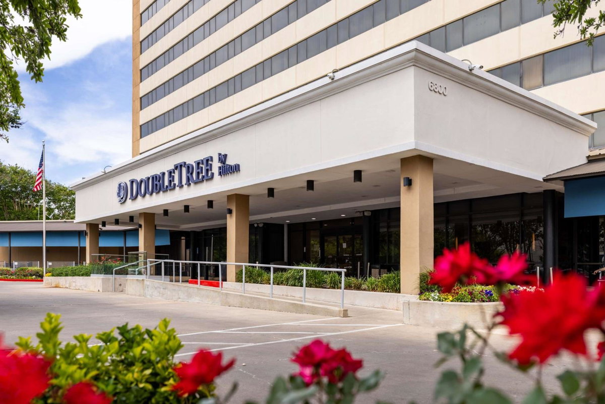 Hotel · DoubleTree by Hilton Houston Medical Center Hotel & Suites, Houston