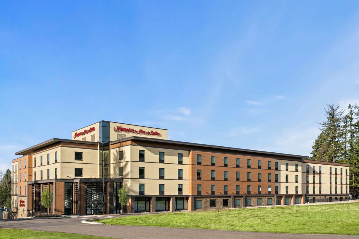 Hotel · Hampton Inn & Suites Tigard, Tigard