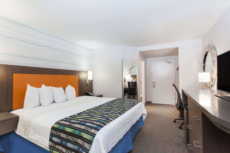 Days Inn by Wyndham Lanham Washington DC, Lanham, United States