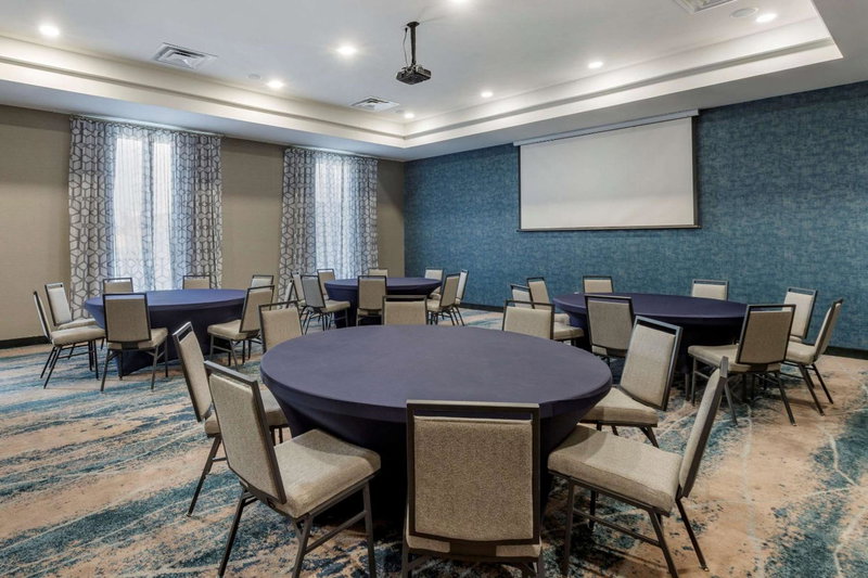 Comfort Suites Greenville Airport, Beacon Hill, United States