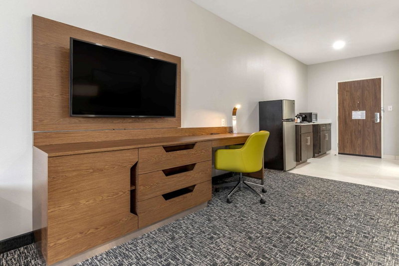 Comfort Suites Greenville Airport, Beacon Hill, United States