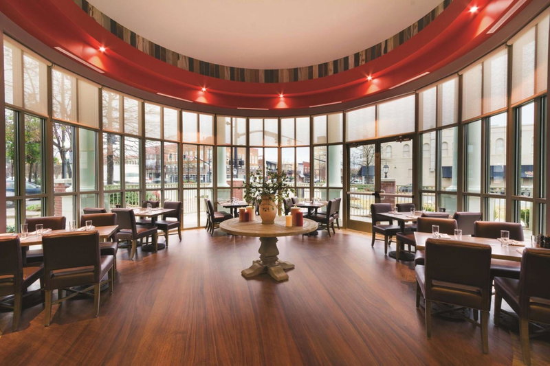 Embassy Suites by Hilton Tuscaloosa Alabama Downtown, Tuscaloosa, United States