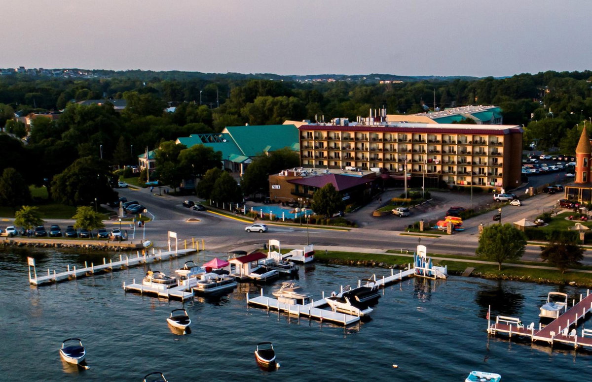 Hotel · Harbor Shores on Lake Geneva, Lake Geneva