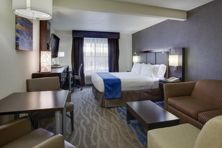 Holiday Inn Express Hotel & Suites Meadowlands Area by IHG, Carlstadt, Estados Unidos