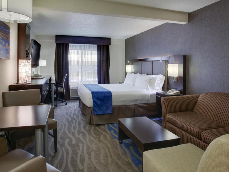 Holiday Inn Express Hotel & Suites Meadowlands Area by IHG, Carlstadt, Estados Unidos