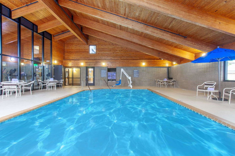 AmericInn by Wyndham Mankato Event Center near MSU, Mankato, United States