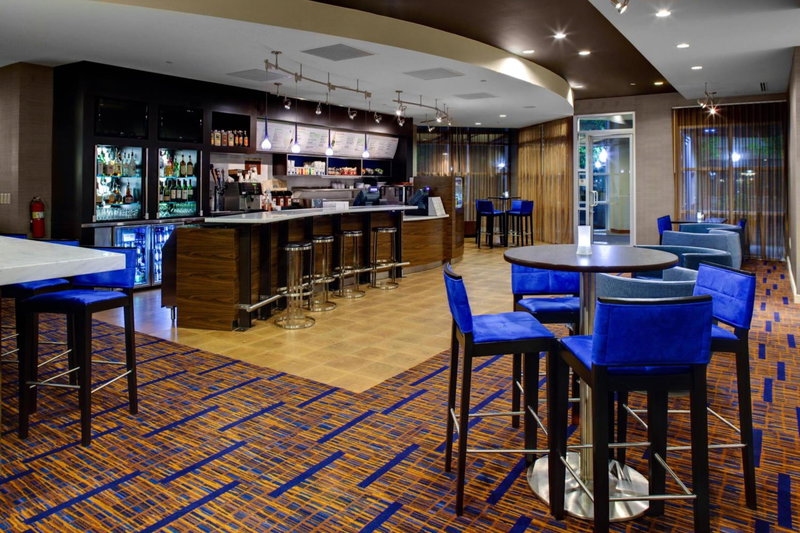 Courtyard by Marriott Atlanta Buckhead, Atlanta, United States